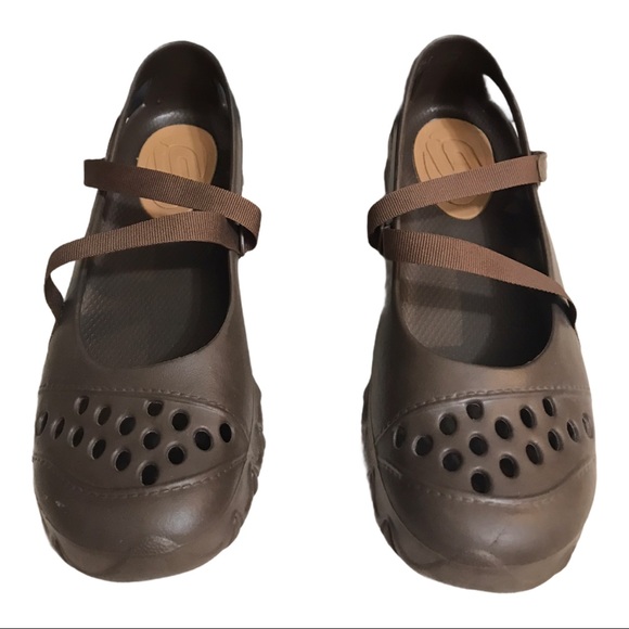 sketcher crocs sketcher crocs